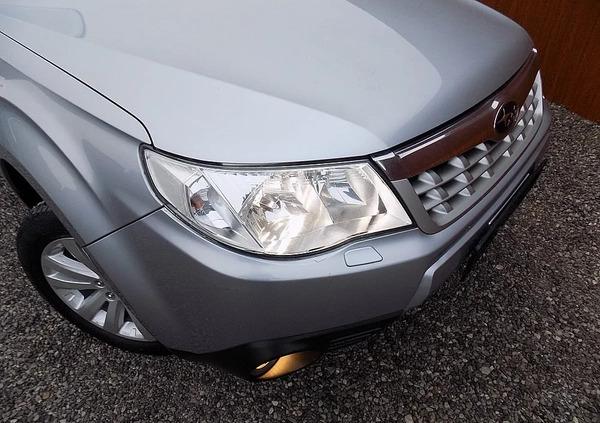 Subaru Forester cena 34900 przebieg: 252000, rok produkcji 2011 z Przysucha małe 497